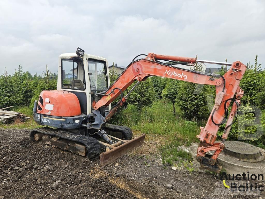Kubota KX 121-3 حفارات صغيرة أقل من 7 طن (حفارات صغيرة)