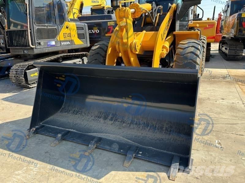 LiuGong CLG 835 لوادر بعجل