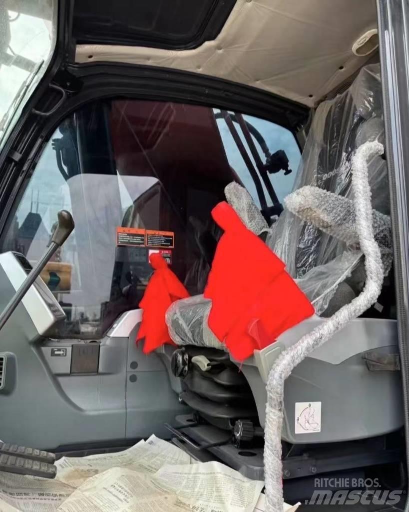 Doosan DX 225 حفارات زحافة