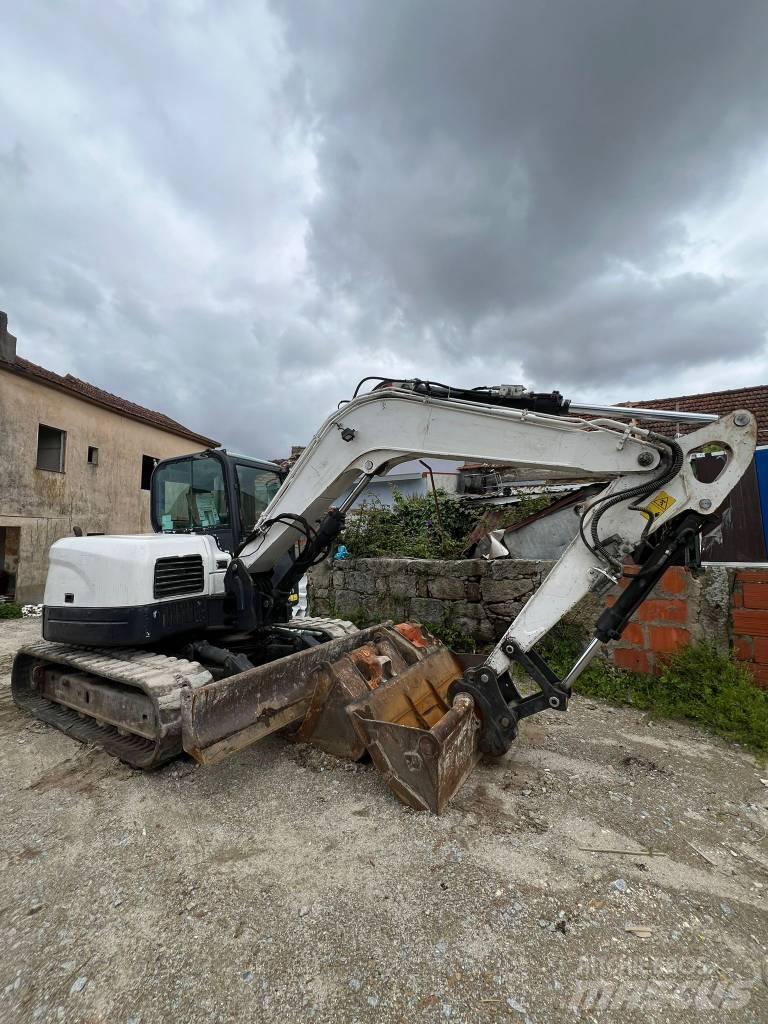 Bobcat E85 حفارات وسط 7 طن - 12 طن