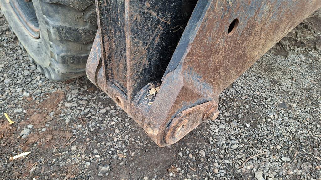 CAT M313D 4X4 معدات البناء - غير ذلك