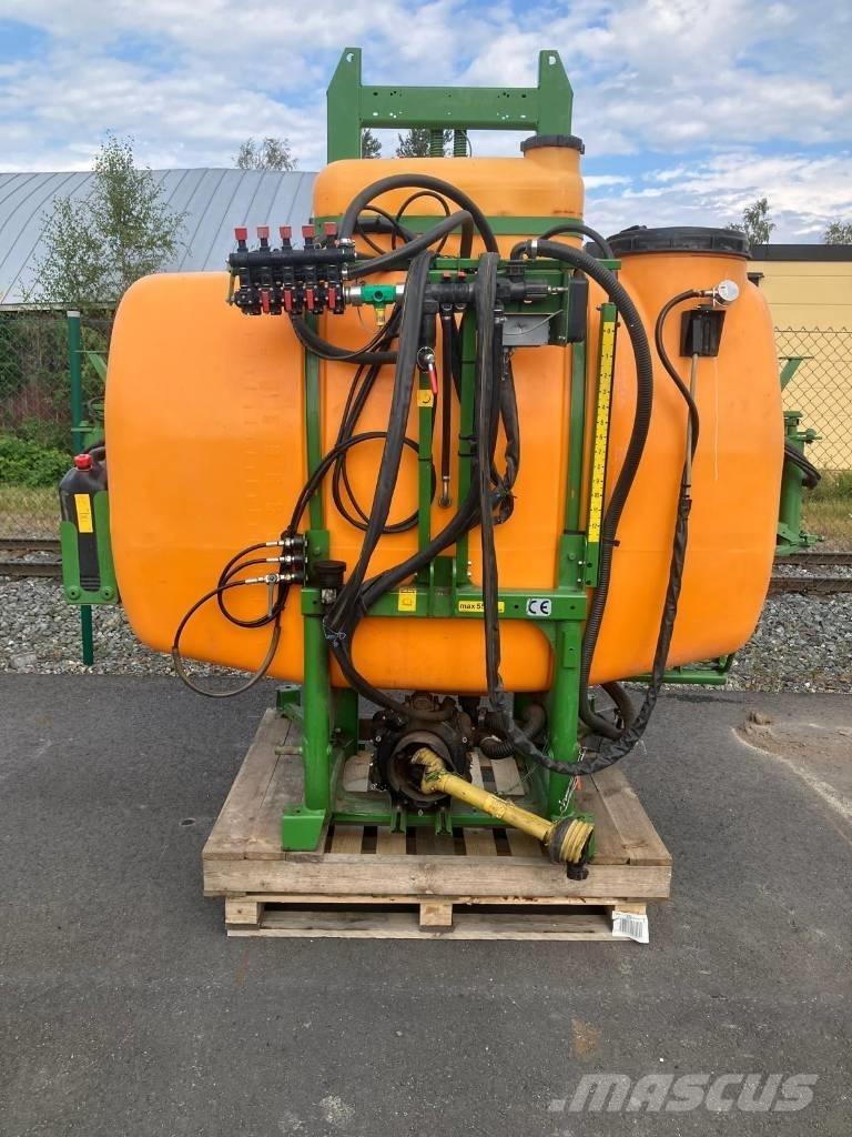 Amazone UF 1200 رشاشات محمولة