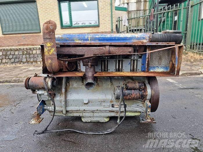  Engines F6L912 مكونات أخرى