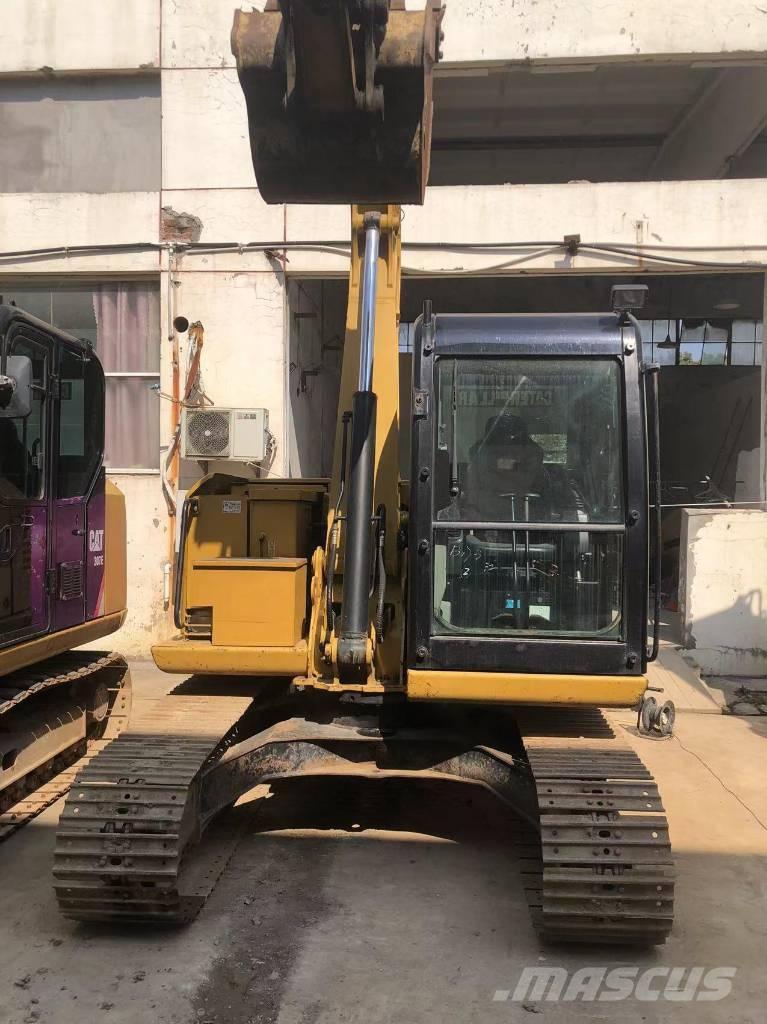 CAT 307 E حفارات زحافة