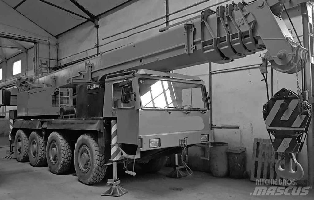 Liebherr LTM 1070 رافعات صالحة لكل أنواع الطرق