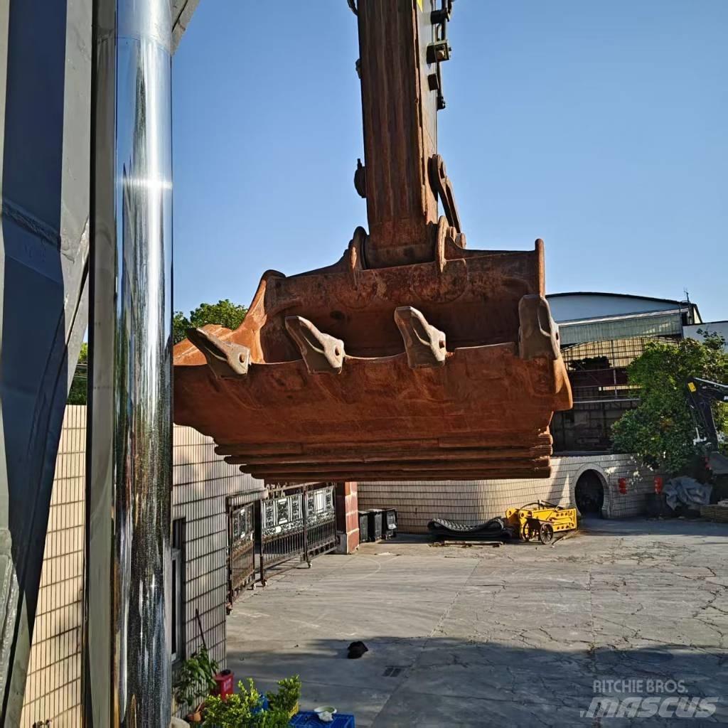 Volvo EC 480 D L حفارات زحافة