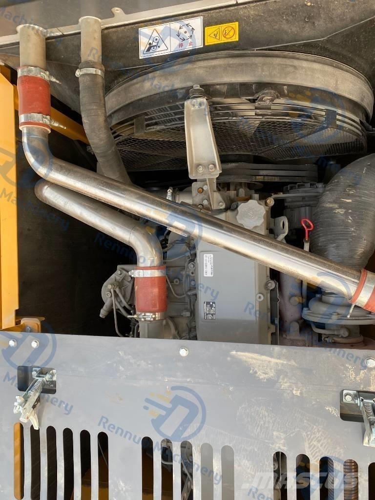 XCMG XE 370 DA حفارات زحافة