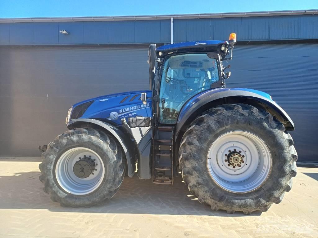New Holland T7.315HD الجرارات