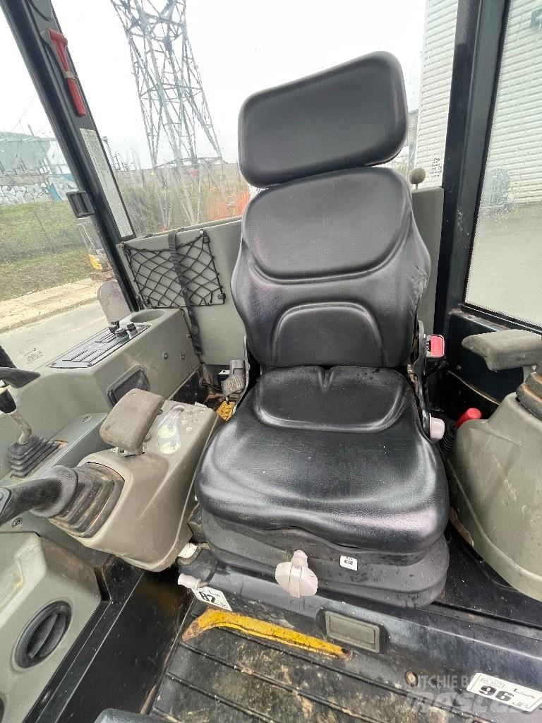 Yanmar Vio 50 U حفارات صغيرة أقل من 7 طن (حفارات صغيرة)