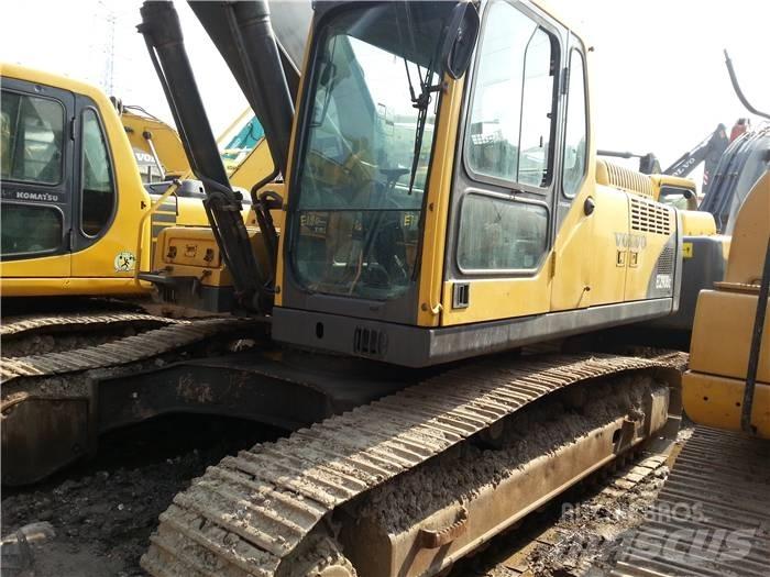 Volvo EC 290 B LC حفارات زحافة