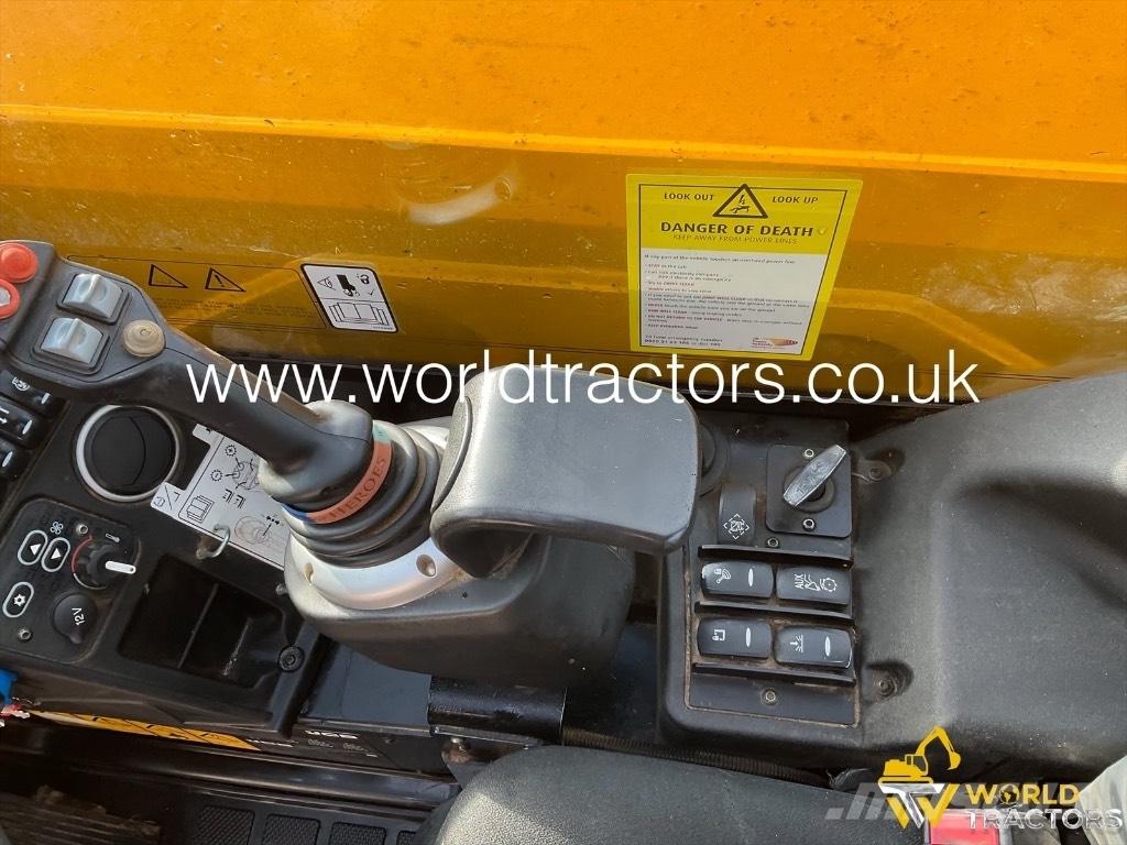 JCB 536-70 Agri Pro معدات مناولة لأغراض الزراعة