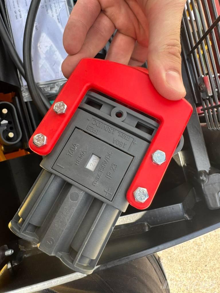 Hyster s1.4 معدات التكديس الجوالة