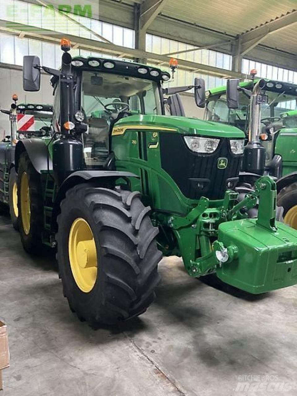 John Deere 6r 250 الجرارات