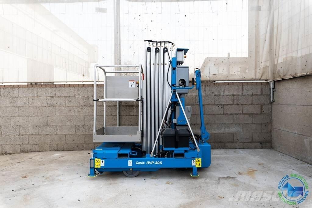 Genie IWP30S رافعات ومنصات أخرى