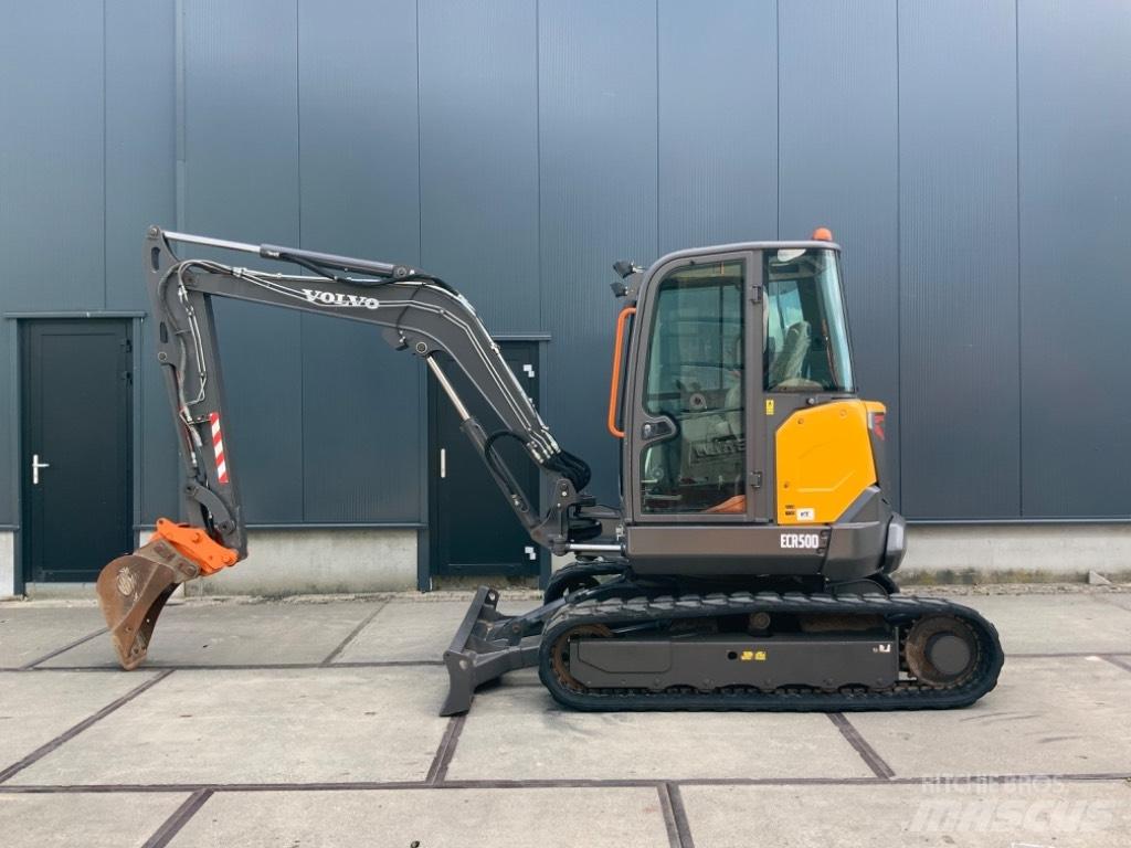 Volvo ECR 50 D حفارات صغيرة أقل من 7 طن (حفارات صغيرة)