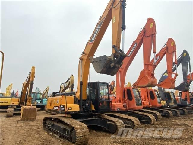 Sany SY215C حفارات زحافة