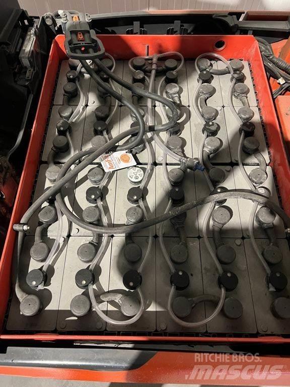 Linde E18-02 شاحنات ذات رافعات شوكية تعمل بالكهرباء