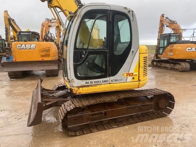New Holland E 70 SR حفارات وسط 7 طن - 12 طن