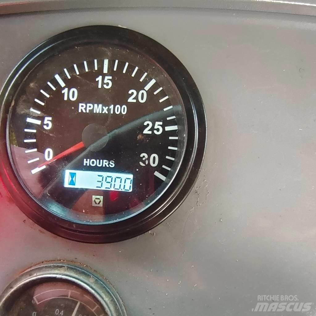 XCMG XS 223 J مداحل أحادية الأسطوانة