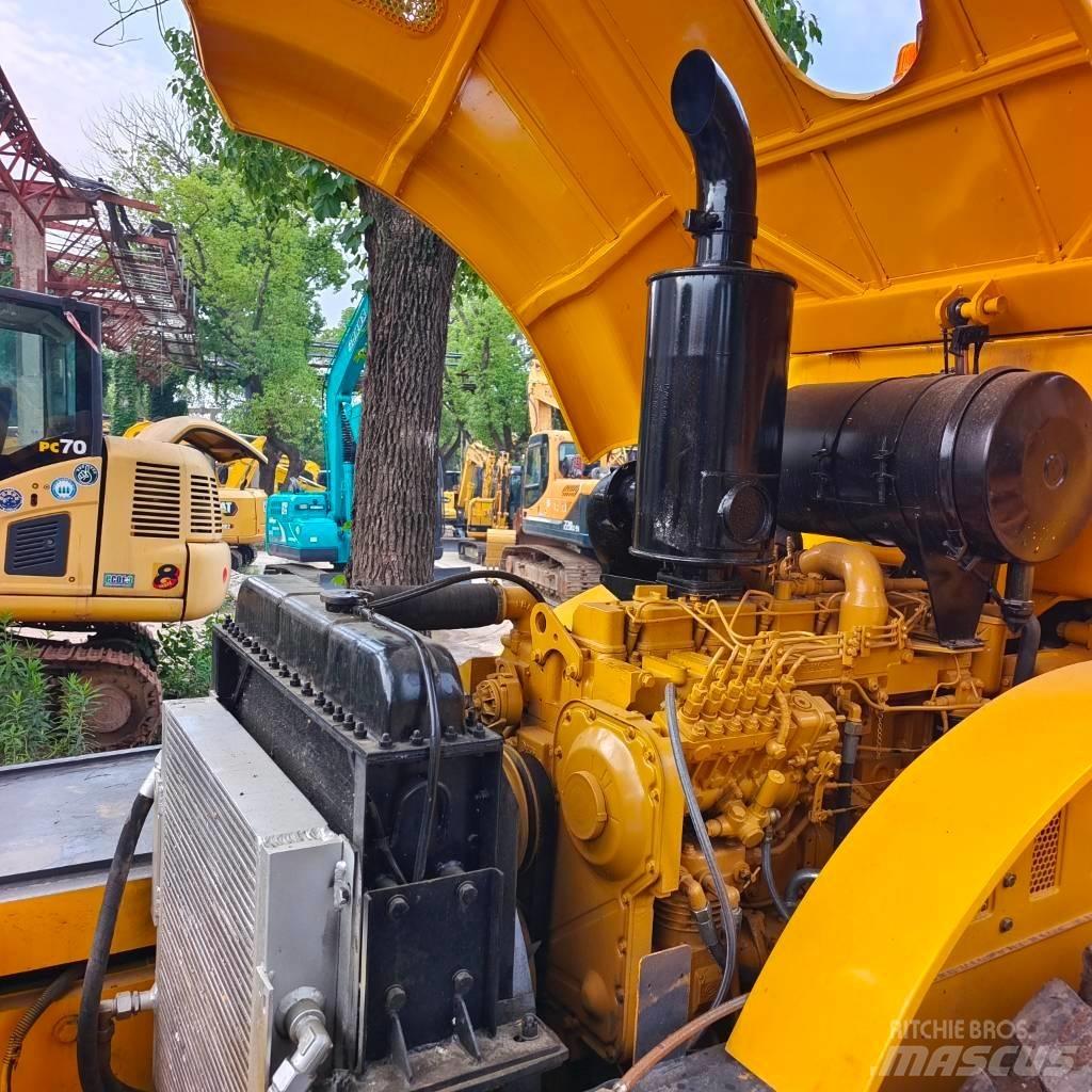 XCMG XS 223 J مداحل أحادية الأسطوانة