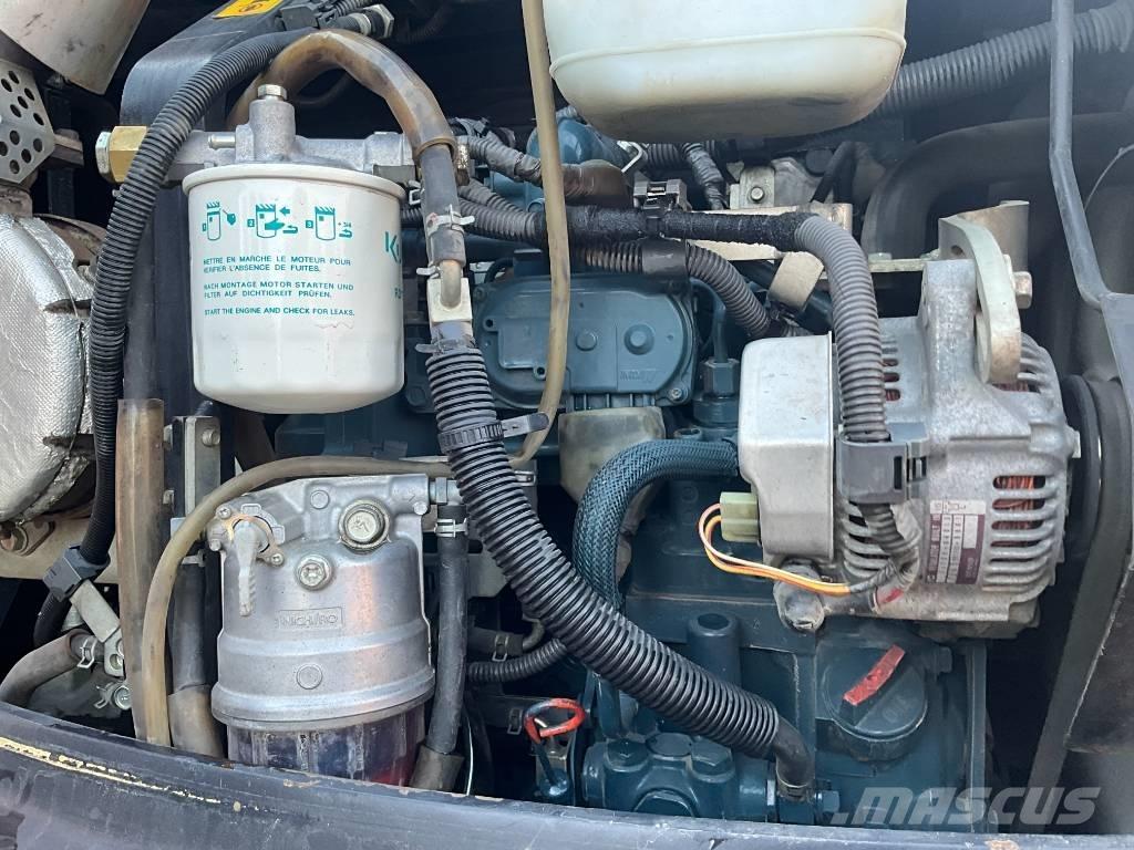 Kubota KX 042-4 حفارات صغيرة أقل من 7 طن (حفارات صغيرة)