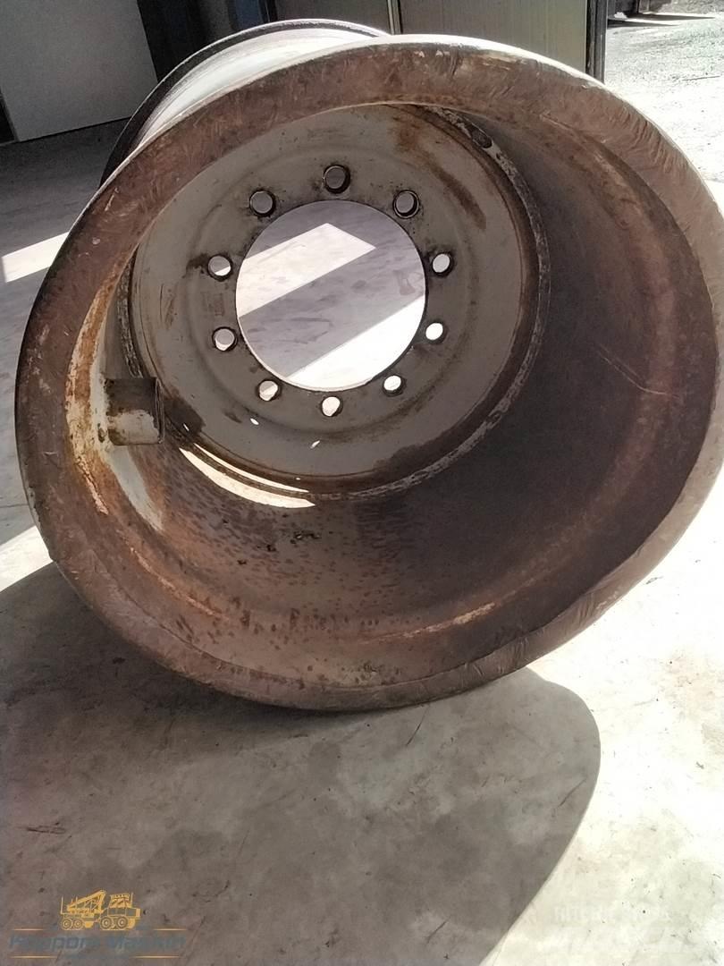 Valmet 890 24x26,5 الإطارات والعجلات والحافات