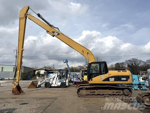 CAT 320 D L حفارات زحافة