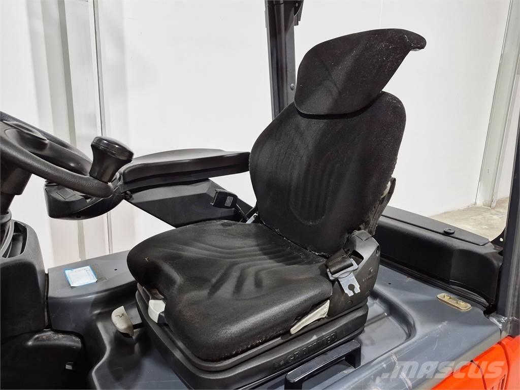 Linde E18L 01 شاحنات ذات رافعات شوكية تعمل بالكهرباء