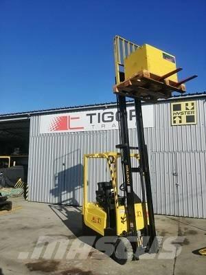Hyster A 1.3 XNT شاحنات ذات رافعات شوكية تعمل بالكهرباء