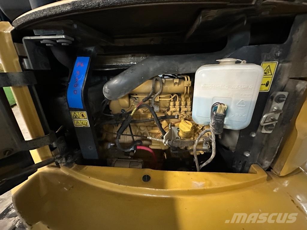 CAT 305CR E2 حفارات صغيرة أقل من 7 طن (حفارات صغيرة)