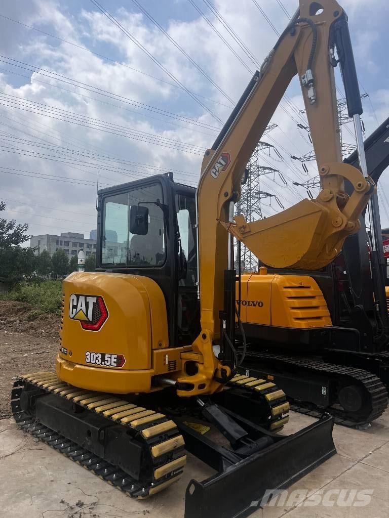 CAT 303.5 E حفارات صغيرة أقل من 7 طن (حفارات صغيرة)