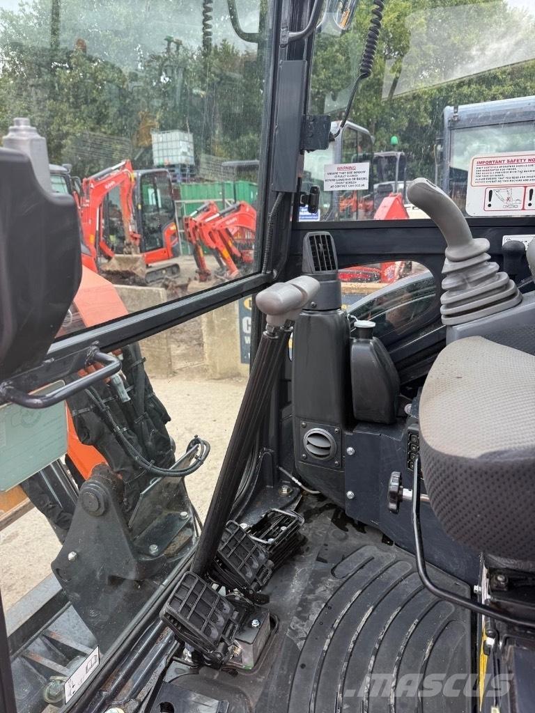 Hitachi ZX 26 U-6 CR حفارات صغيرة أقل من 7 طن (حفارات صغيرة)
