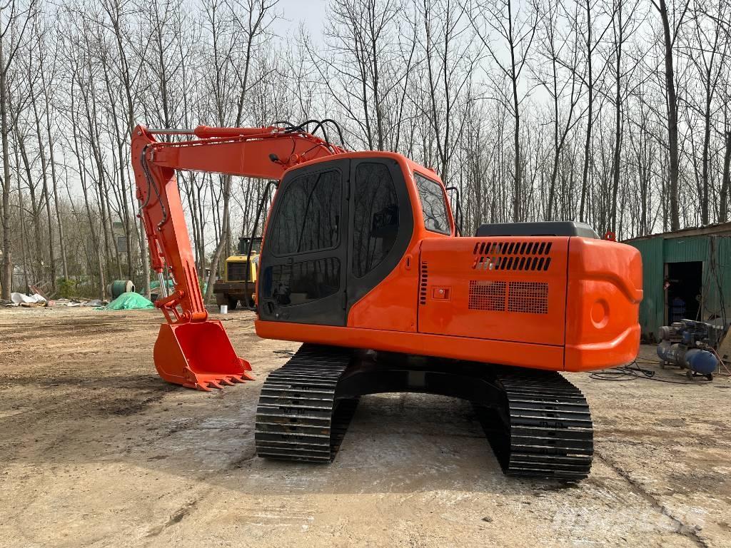 Doosan DX140 حفارات زحافة