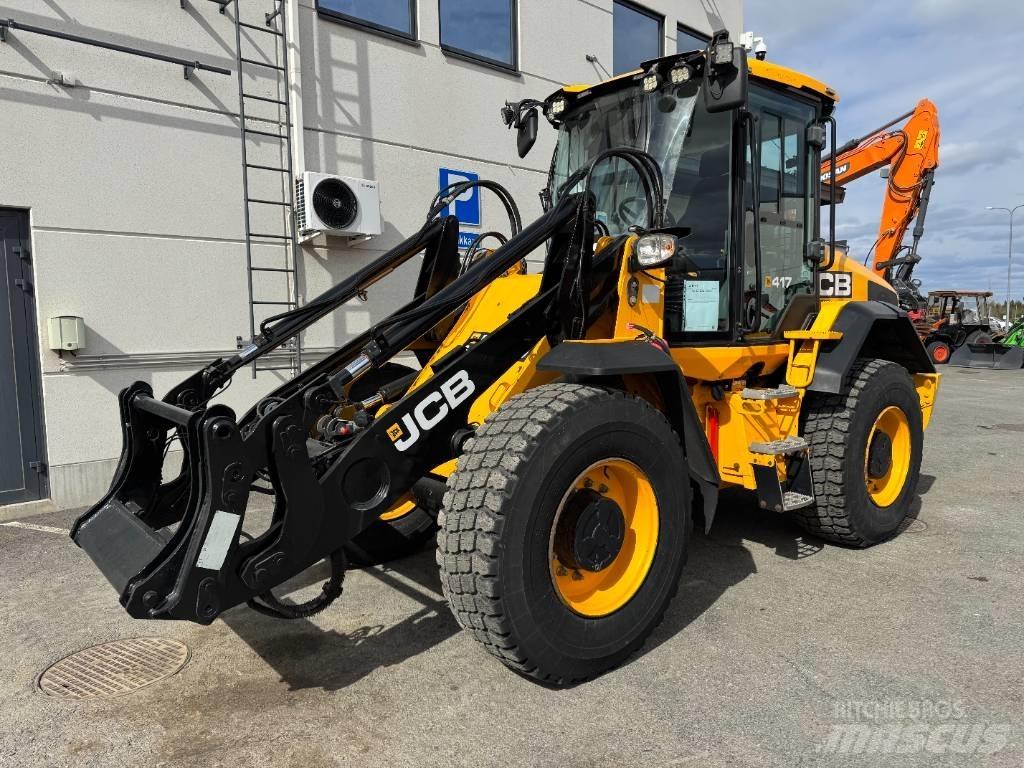 JCB 417 لوادر بعجل