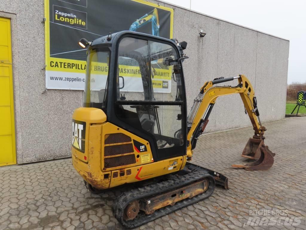 CAT 301.7 D حفارات صغيرة أقل من 7 طن (حفارات صغيرة)