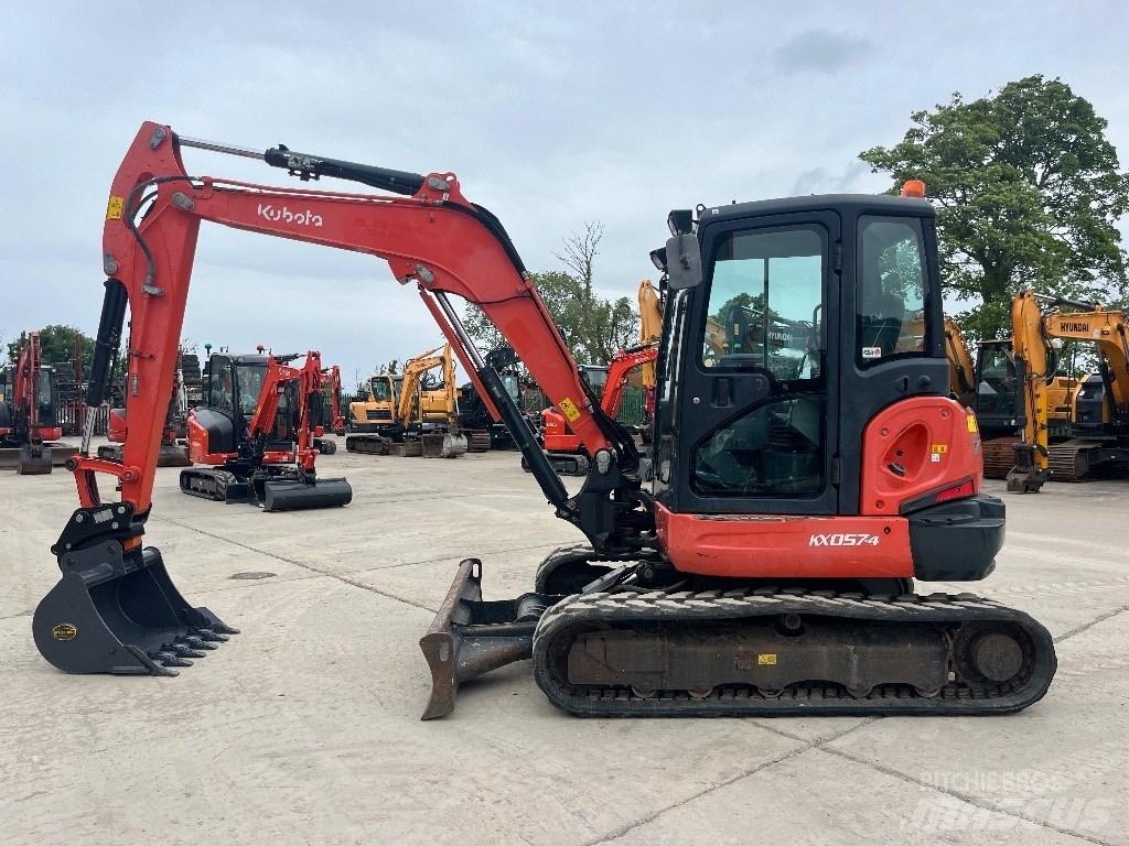 Kubota KX 057-4 حفارات صغيرة أقل من 7 طن (حفارات صغيرة)