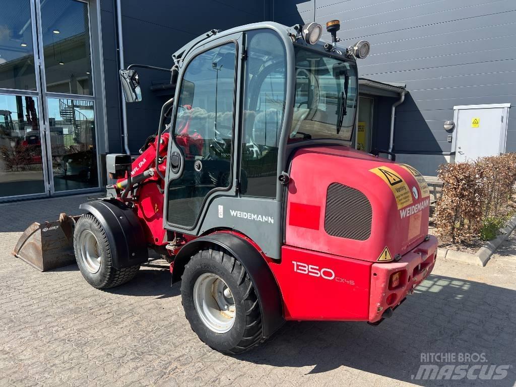 Weidemann 1350 CX45 لوادر انزلاقية التوجيه
