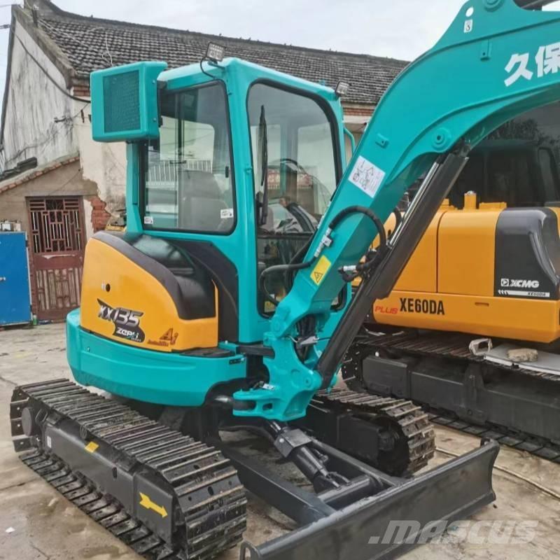 Kubota KX 135 حفارات زحافة