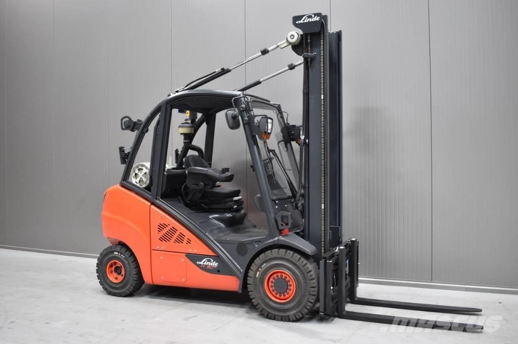 Linde H 30 T شاحنات LPG