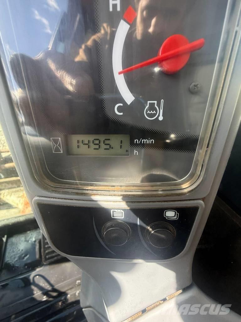 Kubota U 27 حفارات صغيرة أقل من 7 طن (حفارات صغيرة)