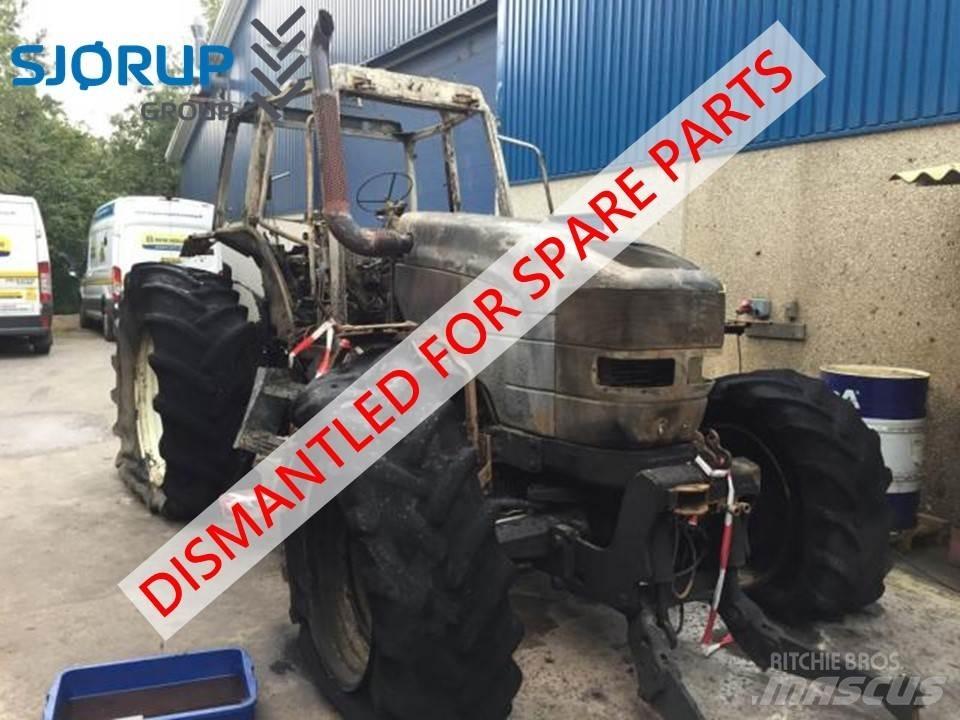 New Holland TM175 الجرارات
