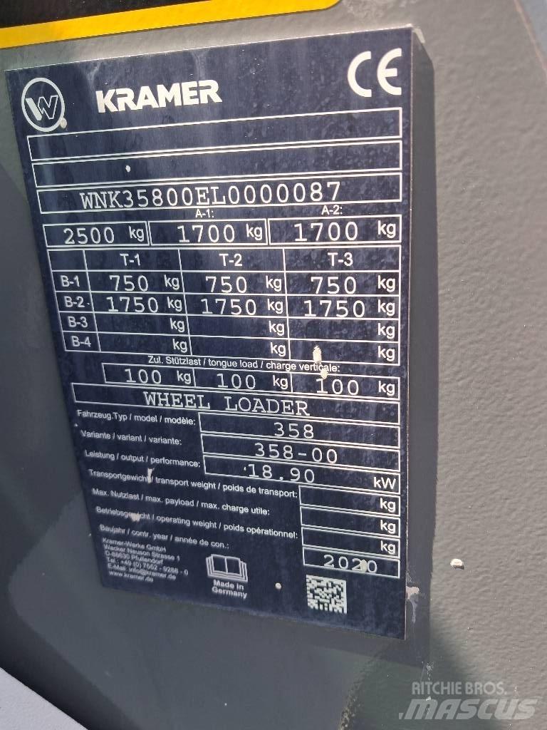 Kramer 5035 لوادر صغيرة