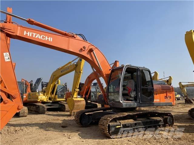 Hitachi ZX210 حفارات زحافة