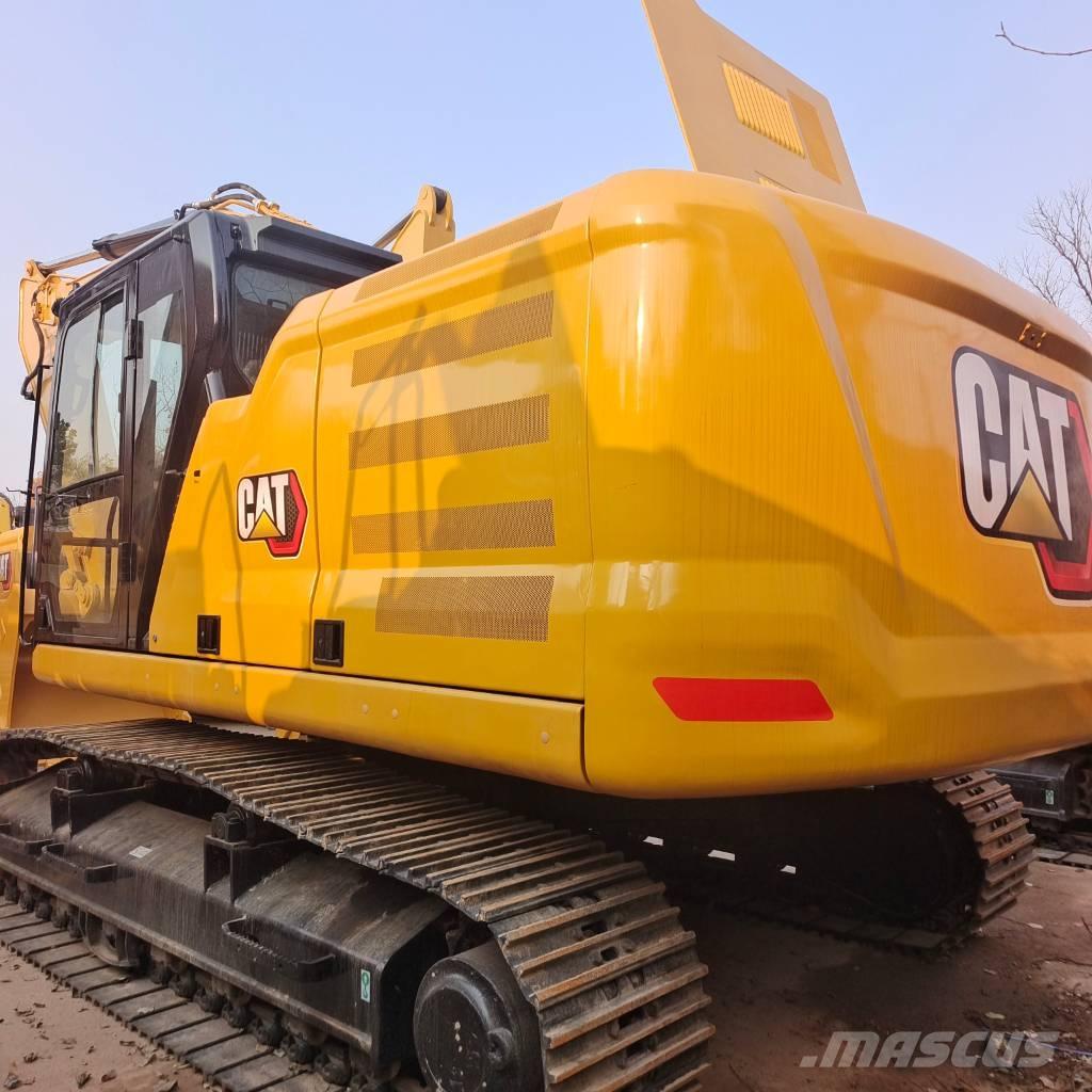 CAT 326 GC حفارات زحافة