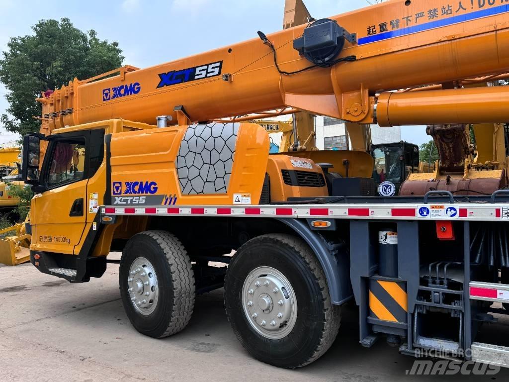 XCMG QY55KC رافعات الطرق الوعرة