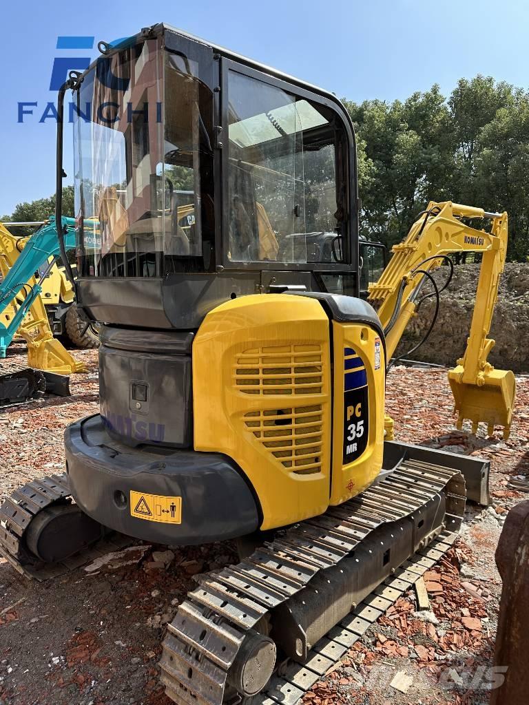 Komatsu PC 35 MR حفارات صغيرة أقل من 7 طن (حفارات صغيرة)