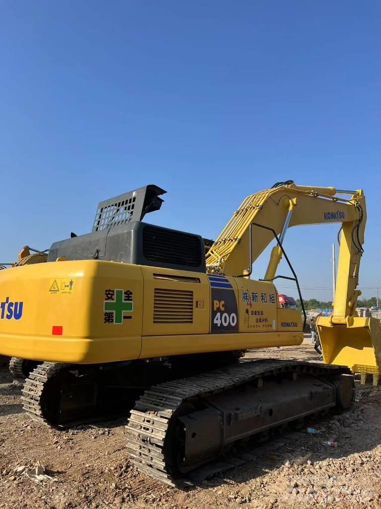 Komatsu PC 400-8 R حفارات زحافة