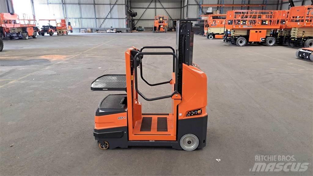 JLG DSP-M (NEW 2021) رافعات ومنصات أخرى
