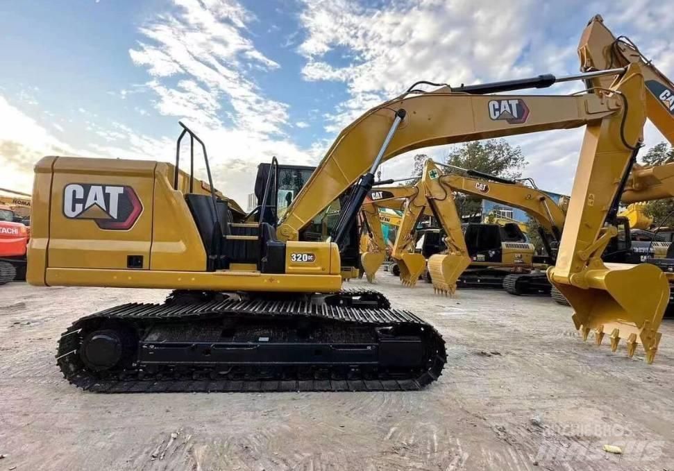 CAT 320 GC حفارات زحافة