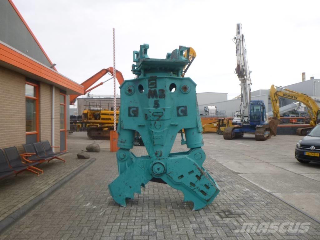 Montabert MB 500 جراشات البناء